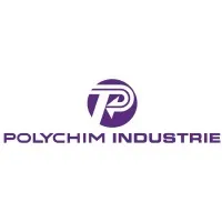 Voici le logo de la marque POLYCHIM INDUSTRIE qui représente son identité graphique.