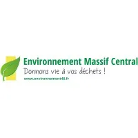 Voici le logo de la marque ENVIRONNEMENT MASSIF CENTRAL qui représente son identité graphique.