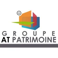 Voici le logo de la marque AT PATRIMOINE qui représente son identité graphique.